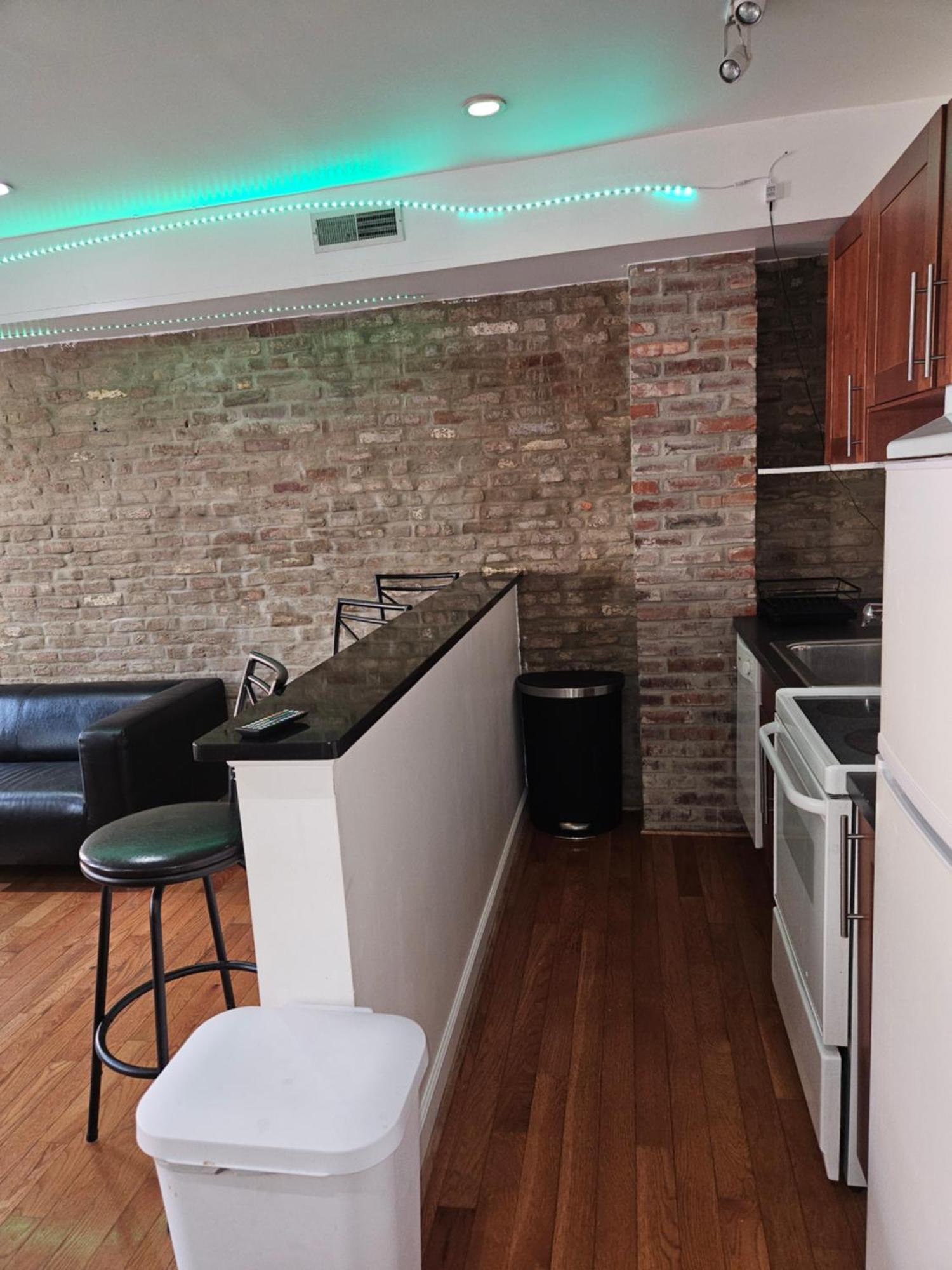 Dc Playhouse Bed And Breakfast Hotel Вашингтон Экстерьер фото